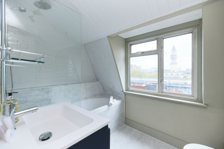 Bathroom 4, The Fourth Above Dorset Square, London