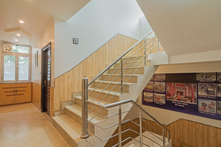 Interior 3, Treebo Holiday Hill, Kangra