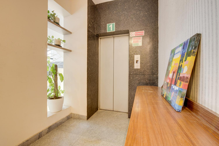 Public Area 2, Super Townhouse HBR Layout, Bangalore