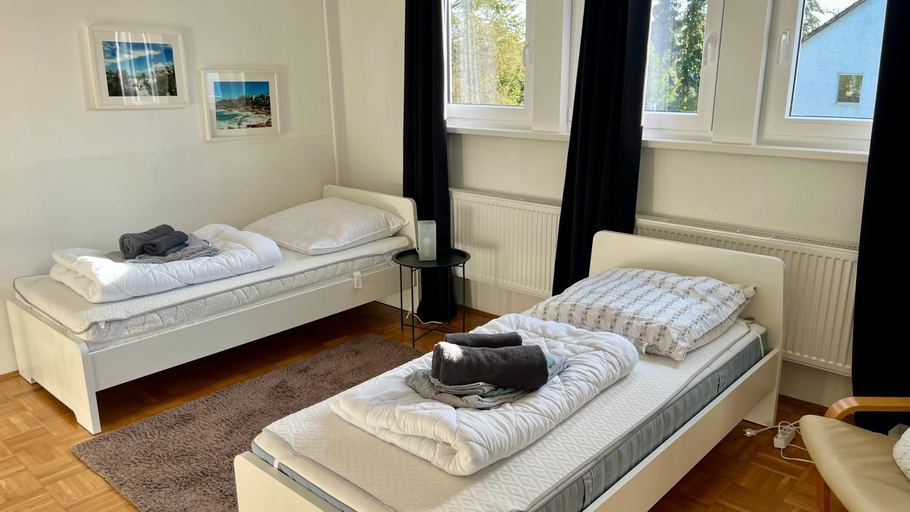 Bedroom 5, Apartmenthaus Selbitz, Hof