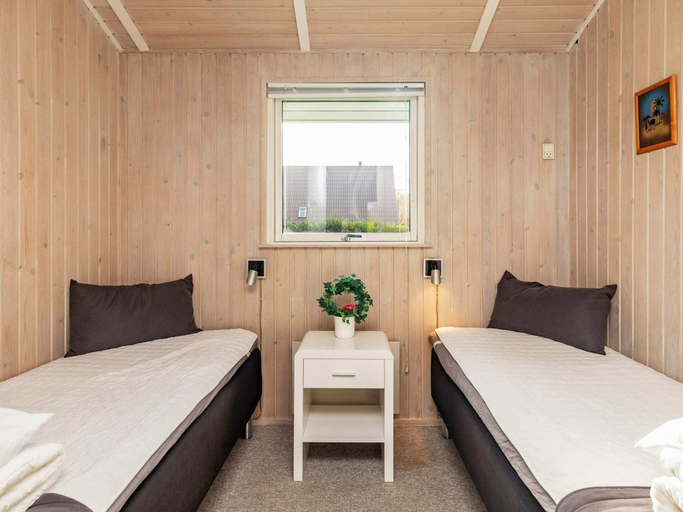 Bedroom 3, 4 Star Holiday Home in Humble, Langeland