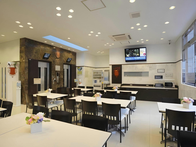 Food & Drinks 4, Toyoko Inn Kobe Minatogawa Koen, Kobe