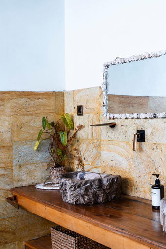 Bathroom 5, Reconnect - Private Island Resort & Dive Center - Togean Islands, Tojo Una-Una