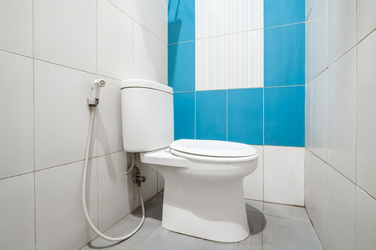 Sentra Inn Bandung - Bathroom