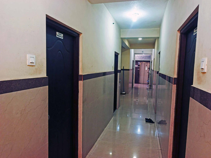 Public Area 2, Adheesh Lodge, Dakshina Kannada