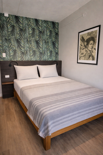 Room 4, Ayni Living, Lima