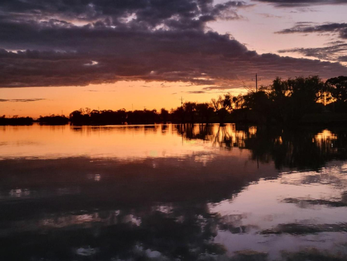 Others 3, Kangaroo Lake C & V Park, Gannawarra