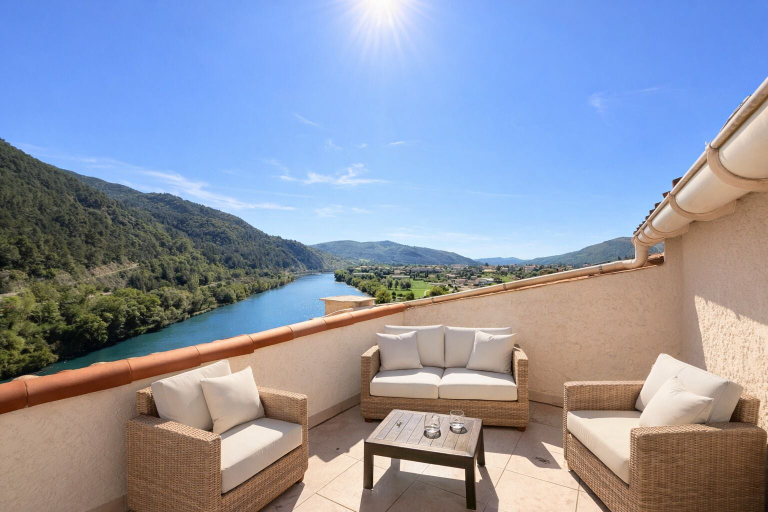 Property grounds 4, Le Clos Androne, Alpes-de-Haute-Provence