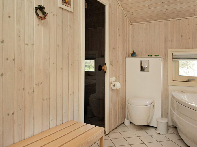 Bathroom 4, 4 Star Holiday Home in Humble, Langeland