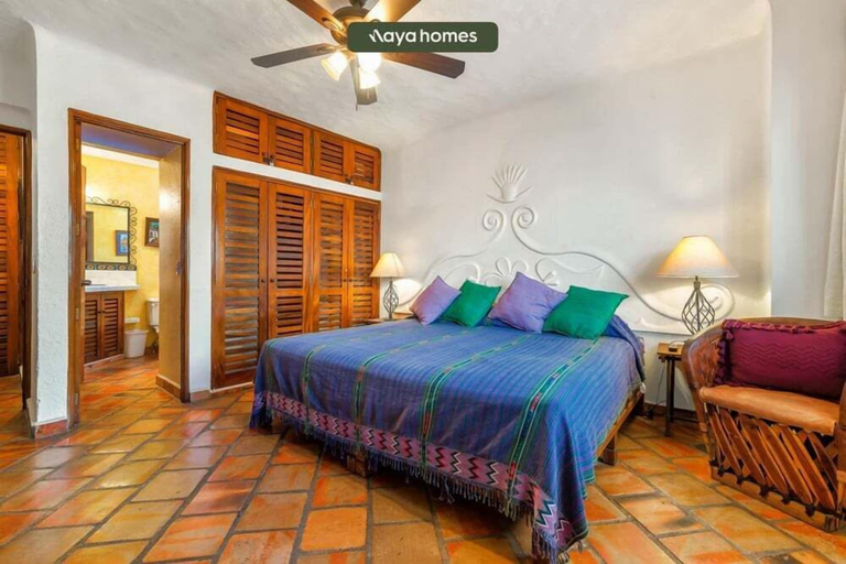 Room 5, Ocean view 2Br Condo-Balcony-Beach-Pool - 802, Puerto Vallarta