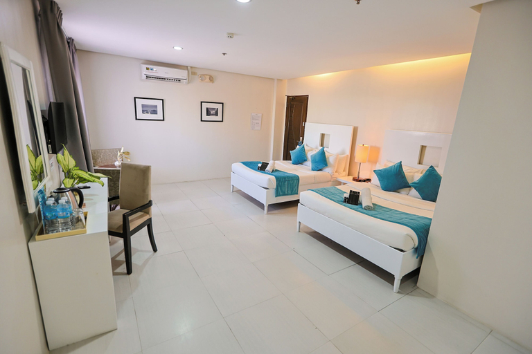 Bedroom 3, Holiday Suites Business District (Empire Suites Hotel), Puerto Princesa City