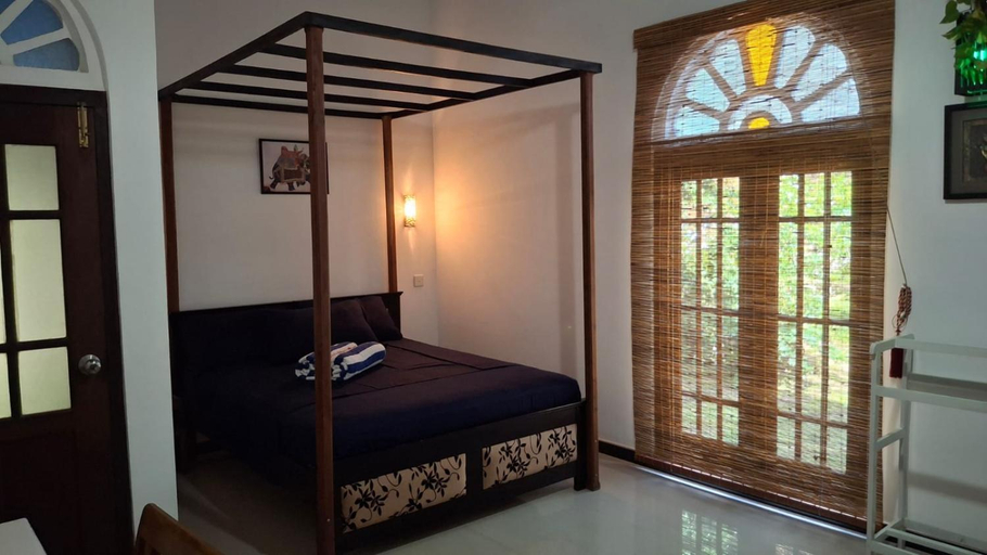 Bedroom 2, Villa Ali, Akmeemana