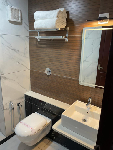 Bathroom 4, Hotel Durga International, Udupi