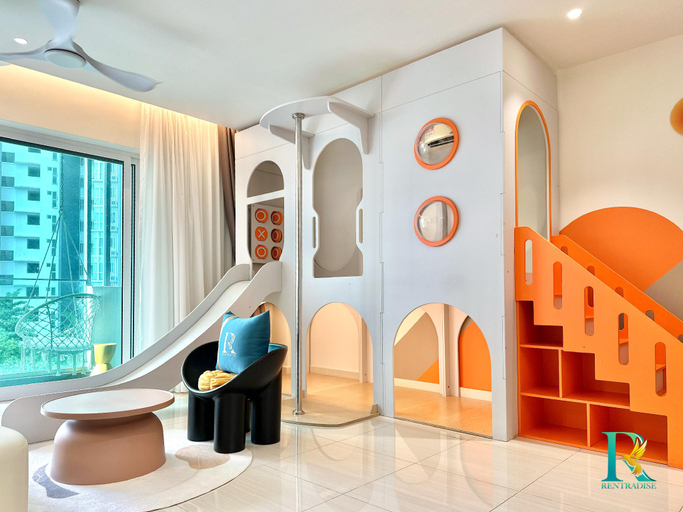 Bedroom, Kids Friendly Indoor Playground + Slide by RR JBcity, Johor Bahru