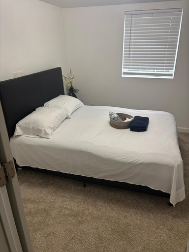 Room, Saffire Villa, Pierce