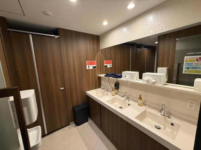 Bathroom 3, Capsule Hotel Suzumoriya , Sumida