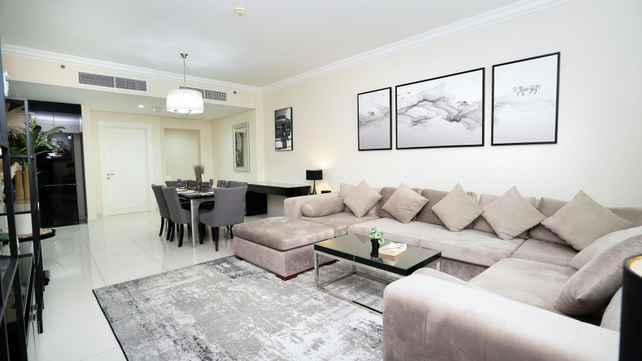 Living area 2, 2 BR Apts. in JBR Shams 1 by Luxaura, Dubai