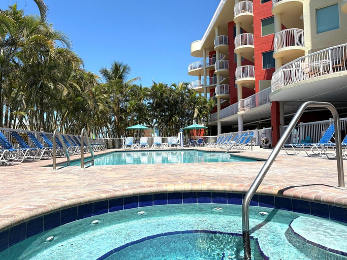 Sport & Beauty 2, Walk to the Beach Pool Relax, Repeat, Pinellas