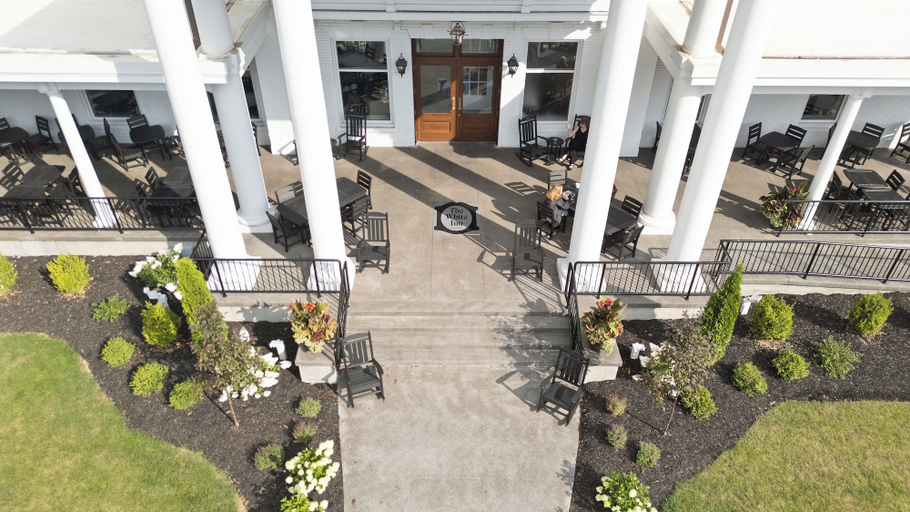 Exterior & Views 2, The White Inn, Chautauqua