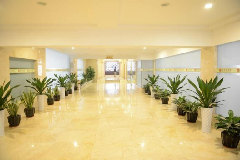 Business Facilities