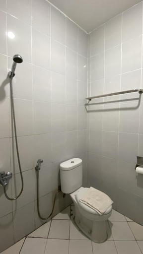 Bathroom 5, Hotel Sandhyka Lebong, Lebong