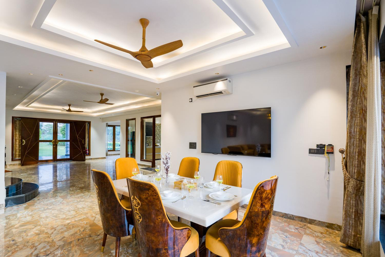 4, ELIVAAS Sanisa Farm 3-BHK Farmhouse, Gurgaon