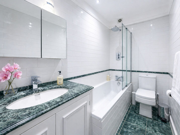 Bathroom 4, The Belgravia Residences, London