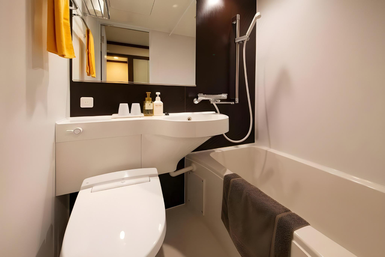 Bathroom, Hotel Hotaka, Takayama
