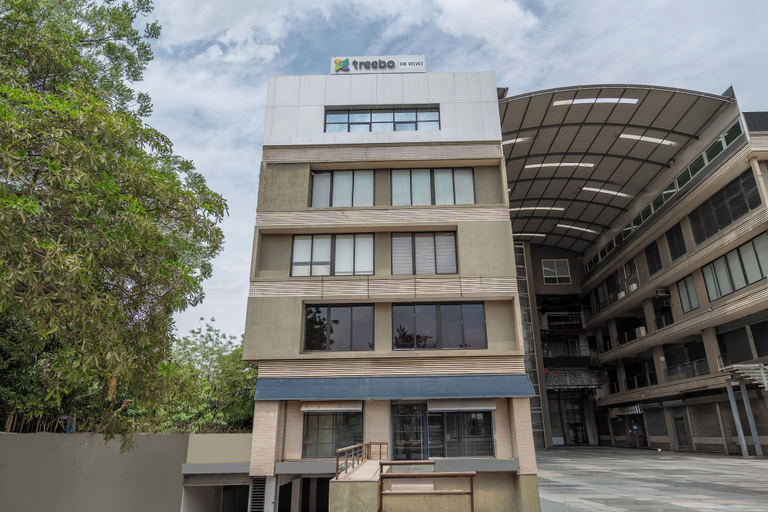 Exterior 4, Treebo The Velvet, Gandhinagar