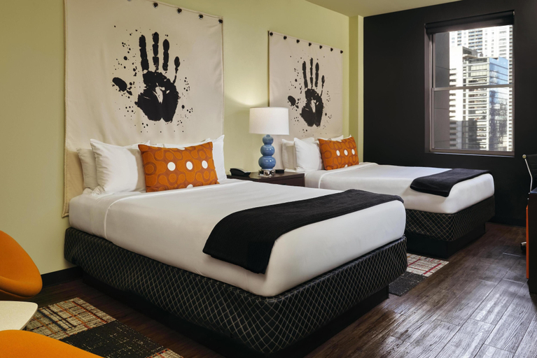 Bedroom 3, ACME Hotel Chicago, Outset Collection by Hilton, Cook