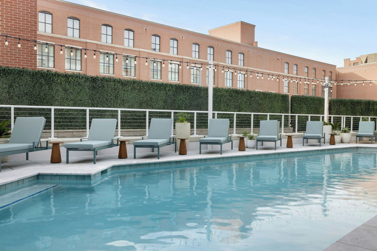 Sport & Beauty 2, Live Oak, Charleston Historic District, a Tribute Portfolio Hotel, Charleston