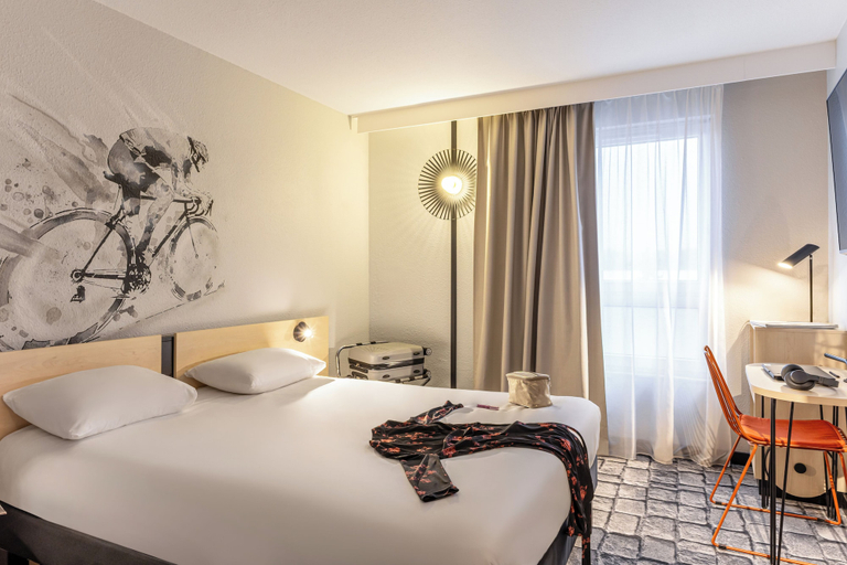 Bedroom 3, Ibis Styles Lille Villeneuve d’Ascq, Nord