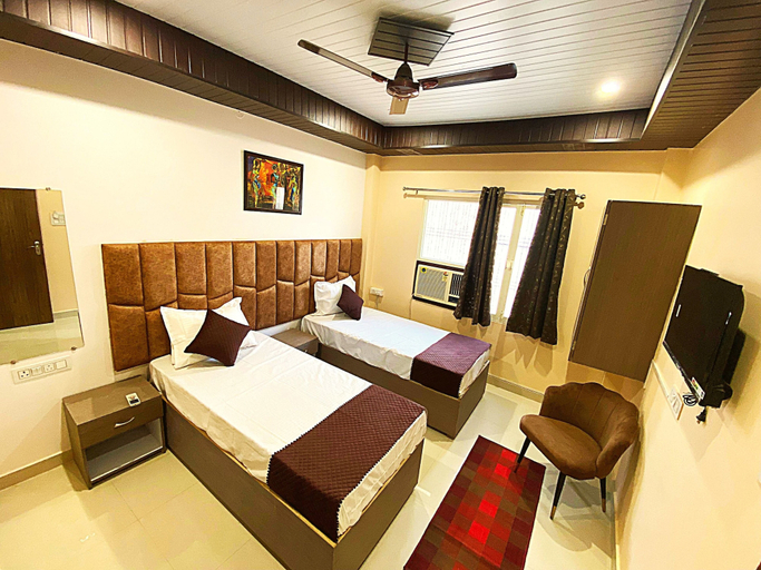 Room 3, rudravasa inn, Varanasi