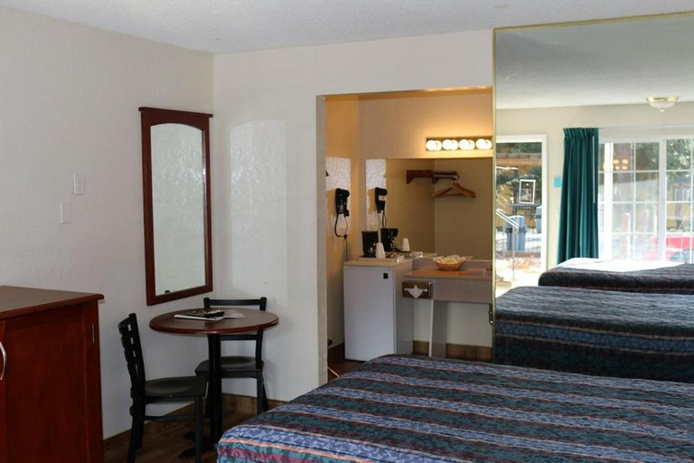 Bedroom 3, Bluelake Inn @ Heavenly Village, El Dorado
