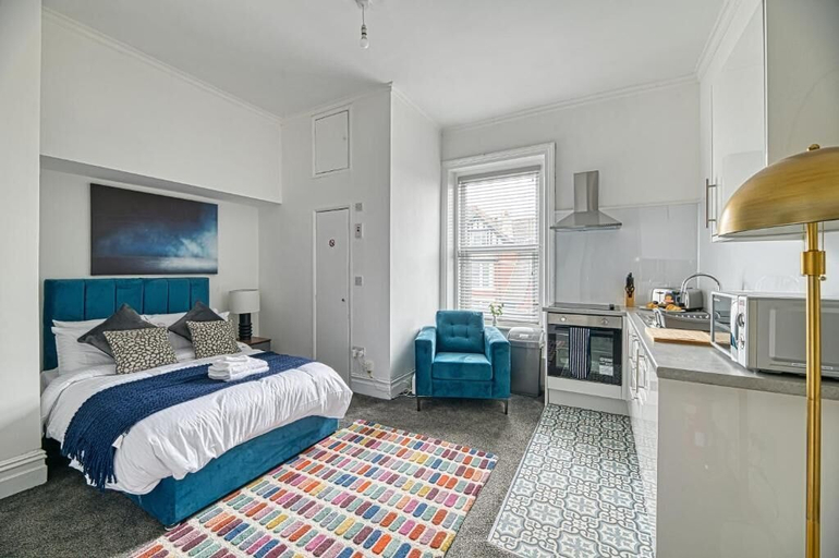 Room 5, Glendale House by Guestz, Lancashire