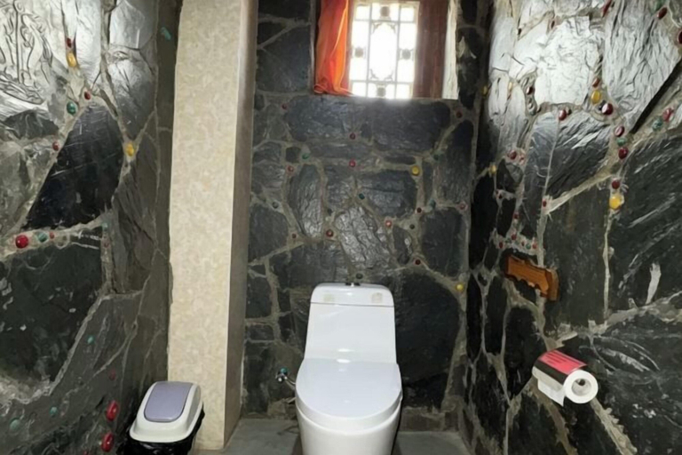 Bathroom 3, Shambhala Palace Hotel, Lhasa