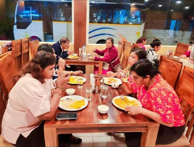 Food & Drinks 5, Hotel Vasudeva Inn, Chamoli