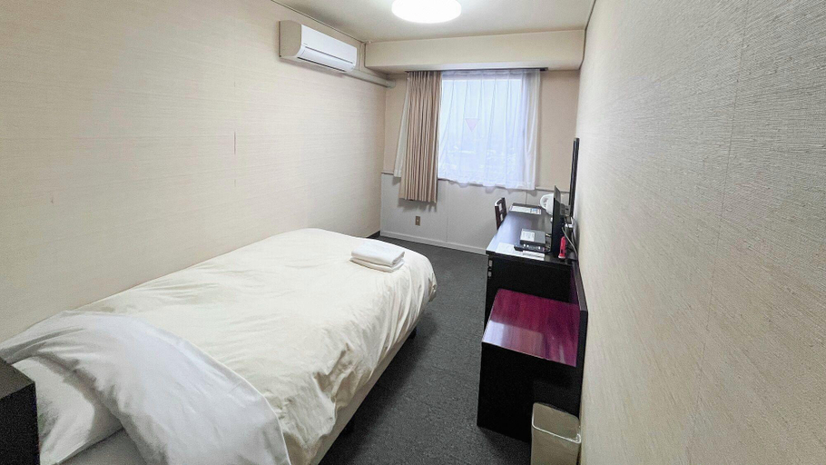 Bedroom 3, Hotel Crown Hills Fujinomiya, Fujinomiya