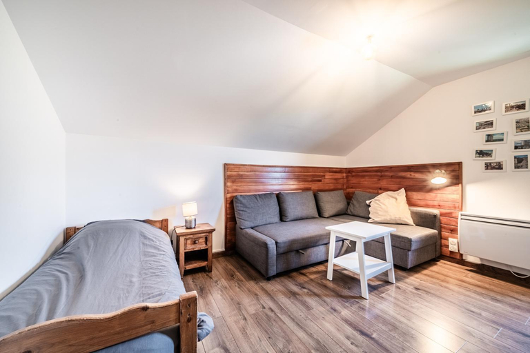 Bedroom 3, Chalet Tante Emma proche Lac Leman, Haute-Savoie