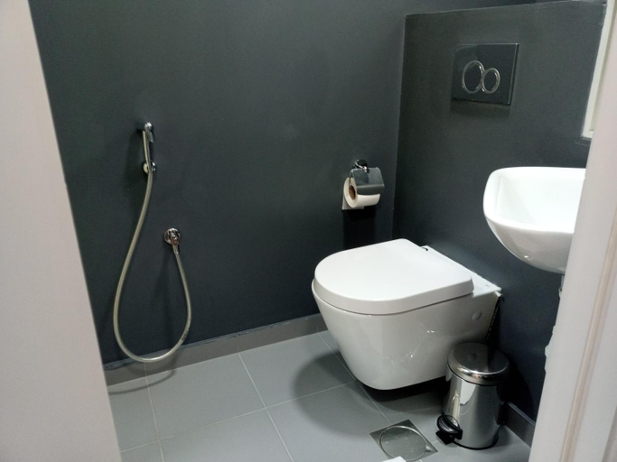 Bathroom 4, Oxygen Village, Meknès