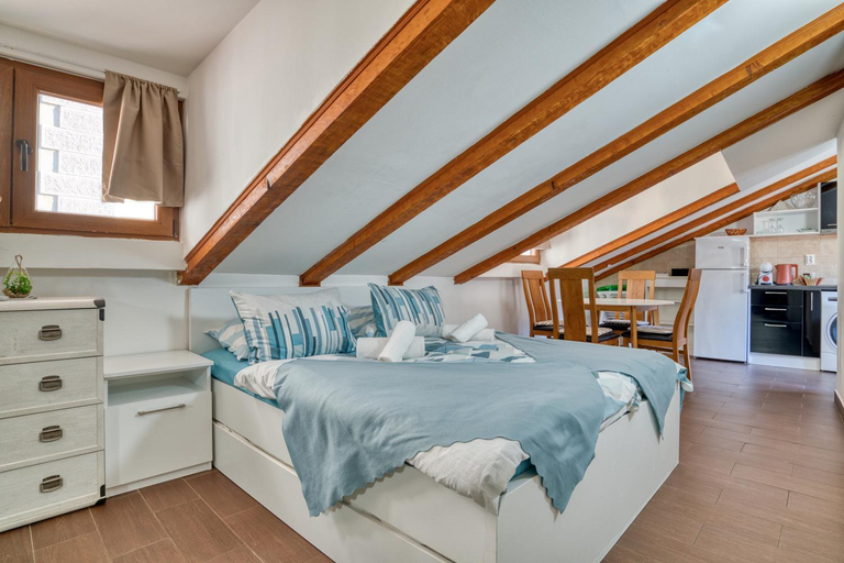 Bedroom 2, Lana & Ena Apartments