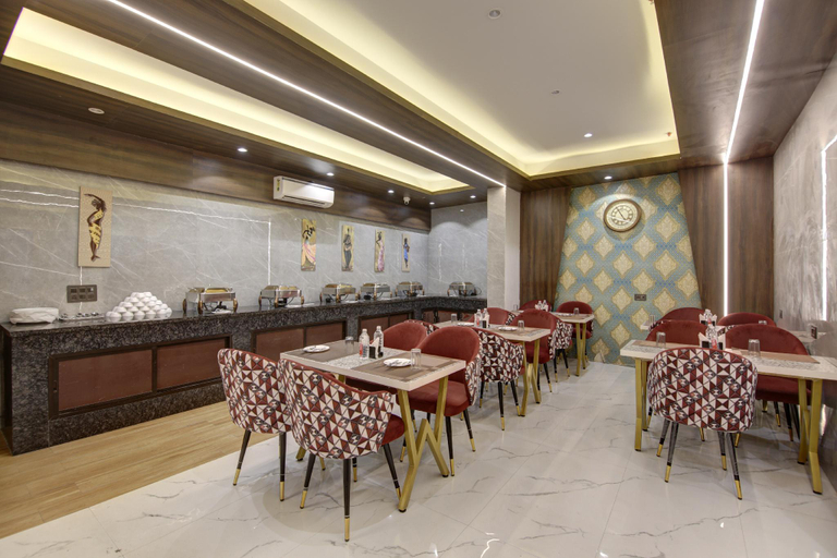 Food & Drinks 5, Hotel Premium Suites, Delhi