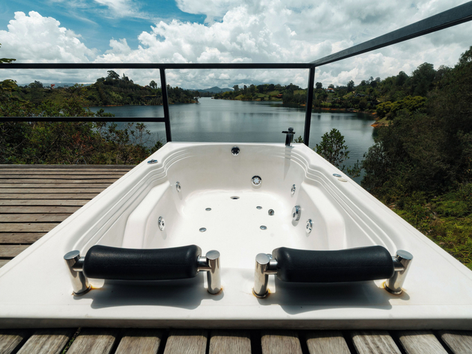 Sport & Beauty 2, Boato Hotel, Guatapé