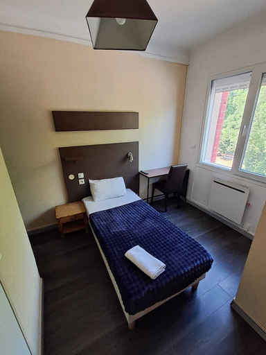 Bedroom 3, Hôtel les 3 Vallées, Savoie