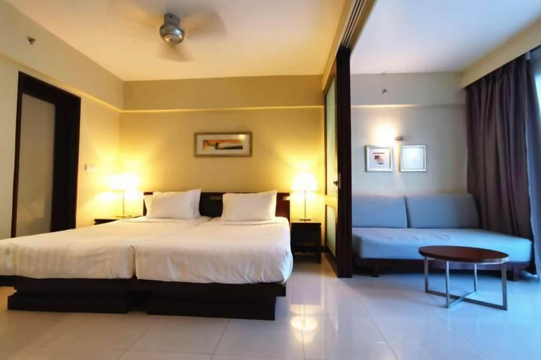 Room 2, PD Admiral Cove Private Unit - Up to 4 Pax, Port Dickson