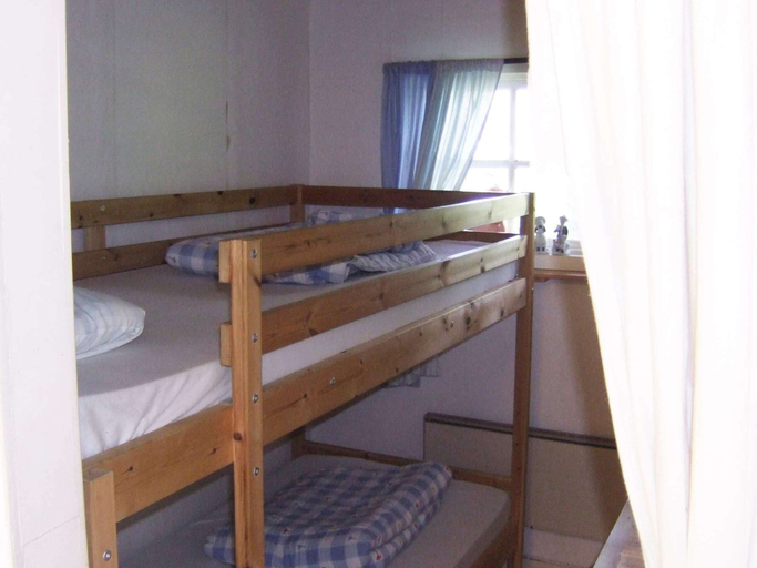 Bedroom 4, 4 Person Holiday Home in Lerdala, Skövde