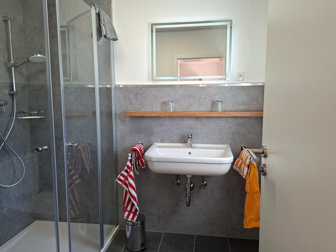 Bathroom 3, Einladende Ferienwohnung in Medebach, Hochsauerlandkreis