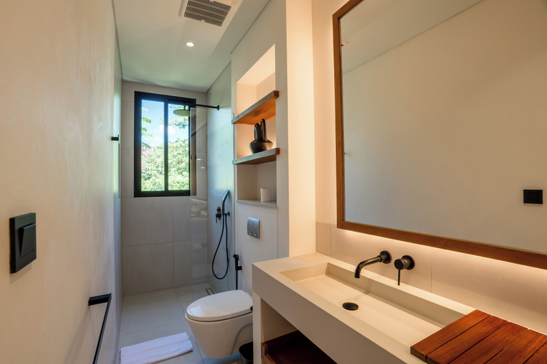 Bathroom 3, Aluka Bingin, Badung