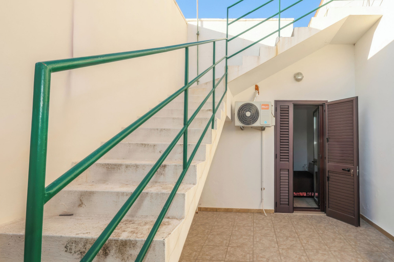 Property entrance, Casa Clale, Lecce
