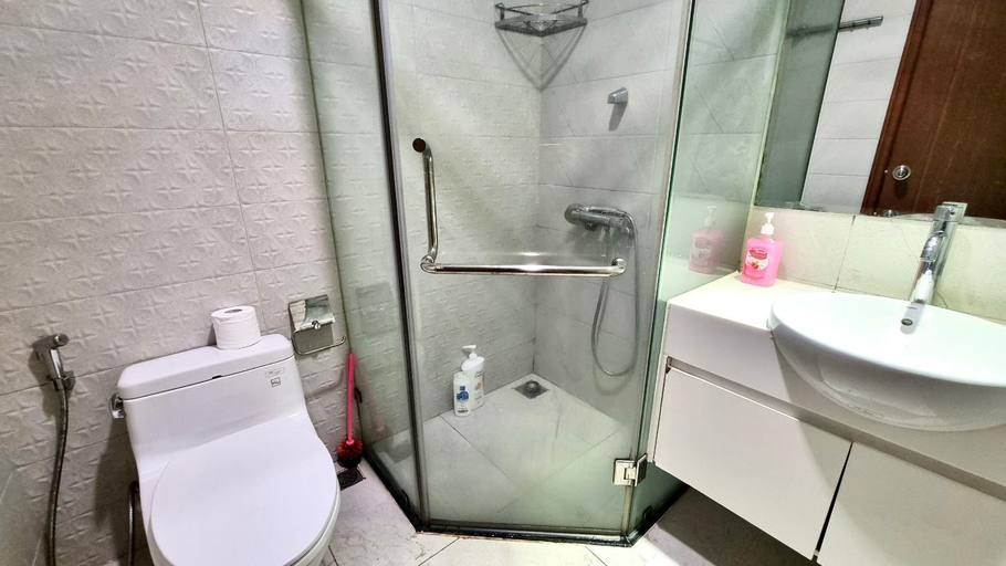 Bathroom 4, Premium Vinhomes Landmark Apartment, Bình Thạnh